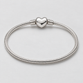 The Heart Clasp Bracelet